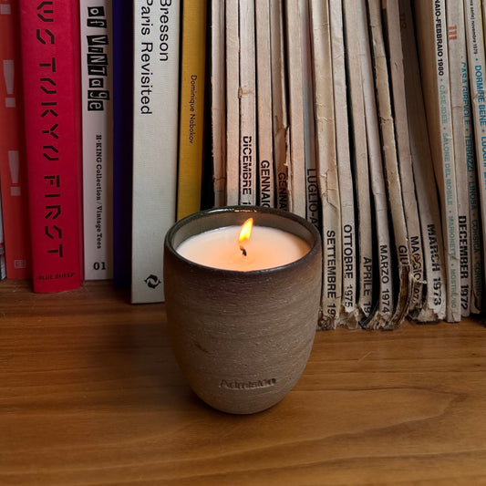 Handcrafted Vessel Candle  Ámbar Tarde