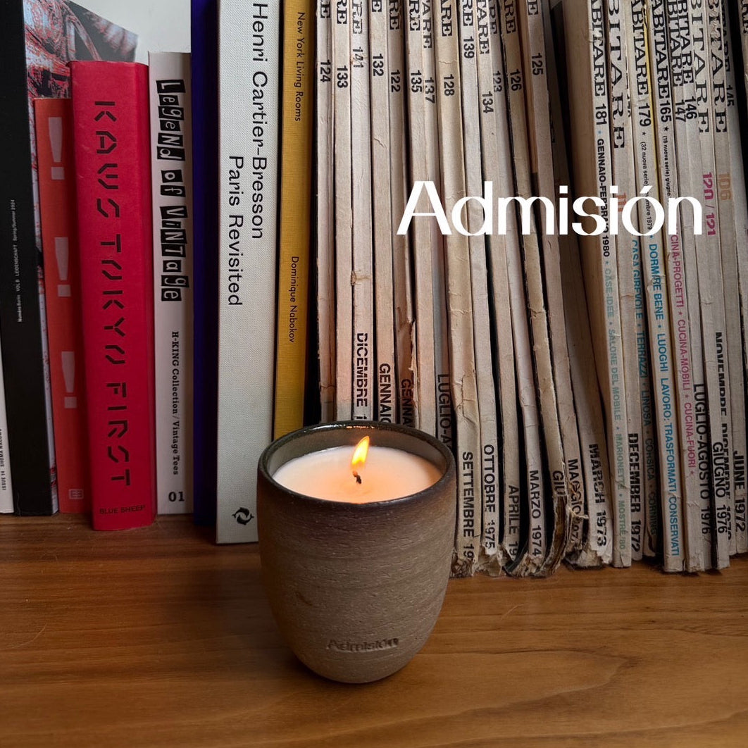 Handcrafted Vessel Candle  Ámbar Tarde